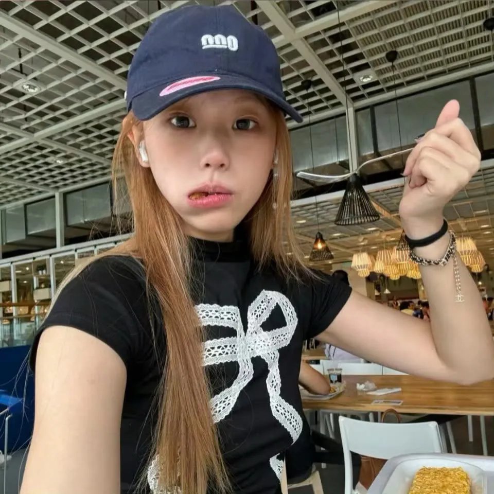 沈秘书她不装了